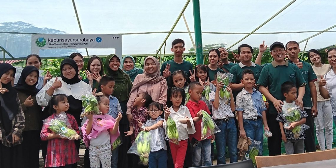 Mengintip Keseruan Mahasiswa Agribisnis Program Magang Mandiri UPN “Veteran“ Jawa Timur di PT Kebunsayur Surabaya 