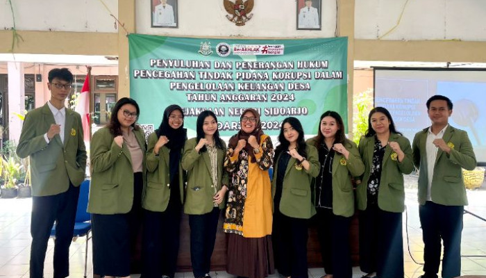 Kejari Sidoarjo Gandeng Mahasiswa Hukum Upn “Veteran“ Jatim Gelar Sosialisasi Pencegahan Korupsi Di Tanggulangin 
