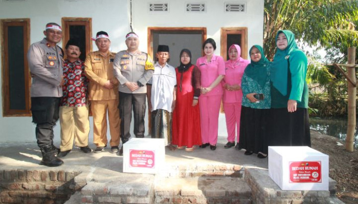 Sambut Hari Bhayangkara Ke-78, Polres Pasuruan Gelar Bakti Sosial Dan Pengobatan Gratis Serta Bedah Rumah Untuk Masyarakat