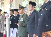 Upacara Hari Bhayangkara Ke-78 Di Alun-Alun Dimeriahkan Pocil Dan Defile Pasukan