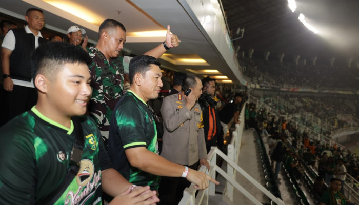 Polrestabes Surabaya Siagakan 4.258 Personel Gabungan Aniversary Game 97 Berlangsung Kondusif