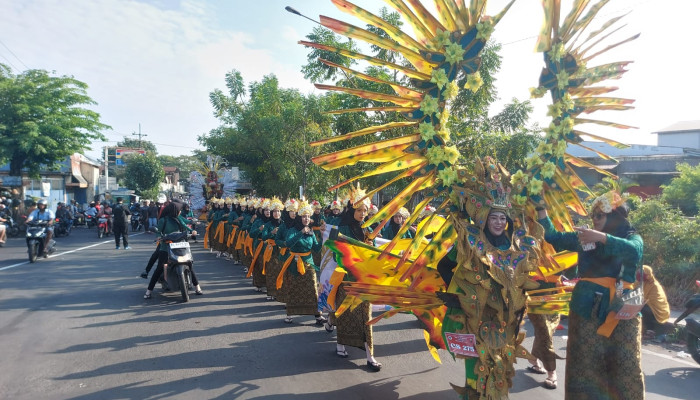 Peringati 1 Muharram Ribuan Siswa Ypm Taman Ikuti Pawai Budaya ” Ypm Carnival