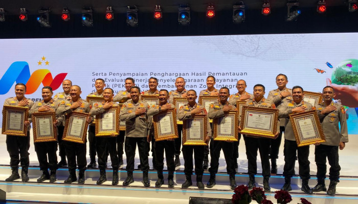 Polres Bangkalan Meraih Penghargaan Kategori Pelayanan Prima Dari Kapolri