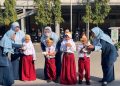 Menerbangkan Pesawat Kertas dan Merpati sebagai Simbol Cita-cita Setinggi Langit, MPLS SD Al Muslim Jawa Timur