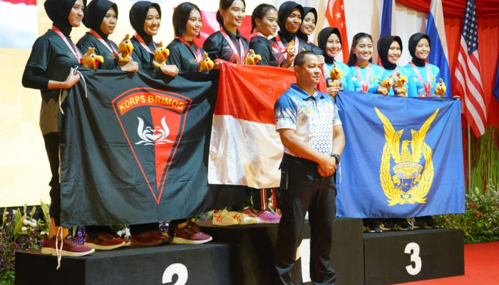 Resmi Ditutup! Tim Terjun Payung Polri Kembali Raih Prestasi Gemilang Di Internasional Skydiving Championship Kapolri Cup 2024