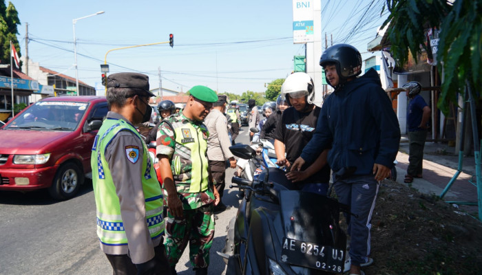 Polres Ponorogo Libatkan 650 Personel Gabungan Pengamanan Suran Agung, Kawal Pesilat Ke Madiun