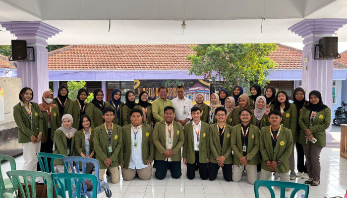 Laksanakan Pengabdian Di Kelurahan Klampis Ngasem, Mahasiswa Kknt Bela Negara Kelompok 4 Upnvjt Gelar Kegiatan Penerimaan Bersama
