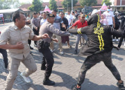 Pj. Bupati Pasuruan Memberikan Apresiasi Pelaksanaan Simulasi Sispamkota Pilkada Serentak 2024 Di Polres Pasuruan