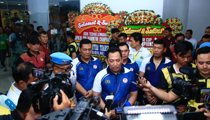 Jenderal Sigit Sebut Turnamen Bulutangkis Kapolri Cup Pintu Masuk Mengikuti Kejuaraan Nasional Dan Internasional