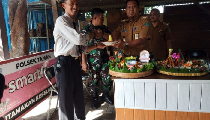 Tasyakuran Hut Bhayangkara Ke 78 Polsek Taman, Berbarengan Ucapan Rasa Syukur Kenaikan Pangkat Dua Personel 