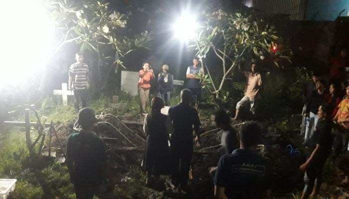 Remaja Tewas Tergantung, Diduga Bunuh Diri Akibat Cinta Tak Direstui