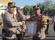 Kapolres Pasuruan Pimpin Upacara Kenaikan Pangkat Pengabdian Dan Pemberian Reward Personil Berprestasi