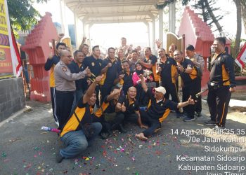 Kapolsek Sidoarjo Kota, Iringi Pelepasan Masa Purna Kanit Intelkam