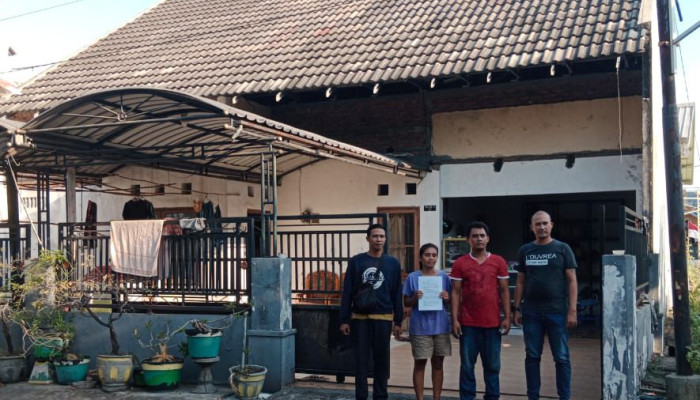 Rumah Yang Dibeli Orangtuanya Bersertifikat Palsu, Warga Permata Hijau Sidoarjo Cari Keadilan 