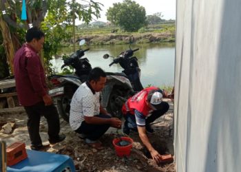 Peletakan Batu Pertama Pembangunan Balai RW 05 Graha Suryanata Surabaya