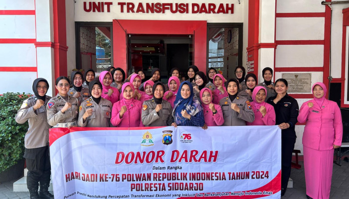 Sambut Hut Ke-76, Polwan Polresta Sidoarjo Donorkan Darah