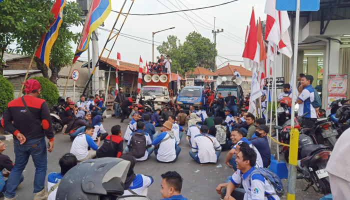 Fspmi Demo Di Pt Indomarco, Diduga Gegara Phk Sepihak Dua Karyawan
