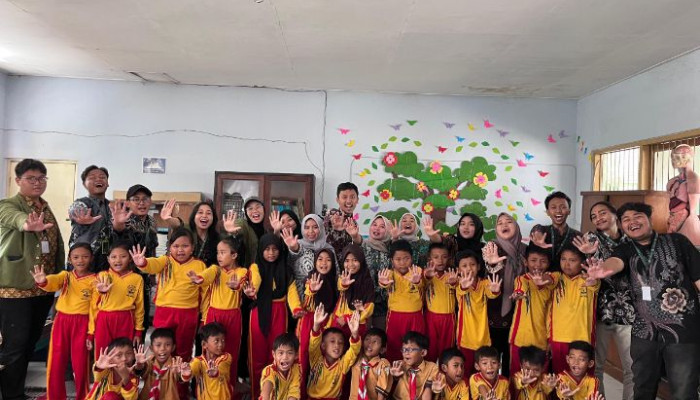 Pohon Literasi Dan Sudut Ilmu, Inovasi Mahasiswa Kkn-Tematik Bela Negara Kelompok Viii Gelombang 1 Desa Kejagan