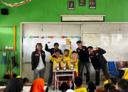 Mahasiswa Pmm Umm Selenggarakan Lomba Kerajinan Barang Bekas Di Sdn Bandungrejosari 4