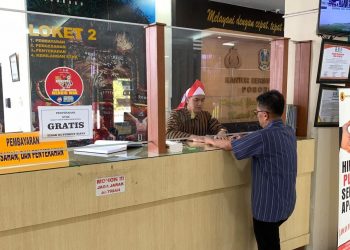 Antusias, Warga Ponorogo Manfaatkan Pemutihan Pajak Ranmor di Hari Bhayangkara ke-78 dan HUT Kemerdekaan RI ke-79