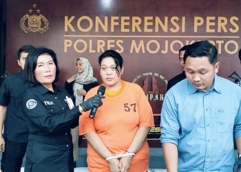Wanita Asal Pacet Dibekuk Polres Mojokerto, Terlibat Penipuan dan Penggelapan 2 Unit Mobil Milik Guru SDN Bening