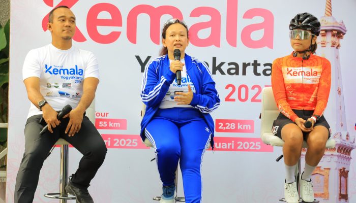 Yayasan Kemala Bhayangkari Gelar Baksos Perbaikan Irigasi Jalan Di Yogyakarta