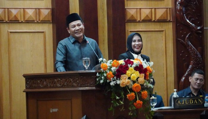 Sidang Paripurna Dprd Sidoarjo Tetapkan Bupati Dan Wabup Terpilih 2025-2030