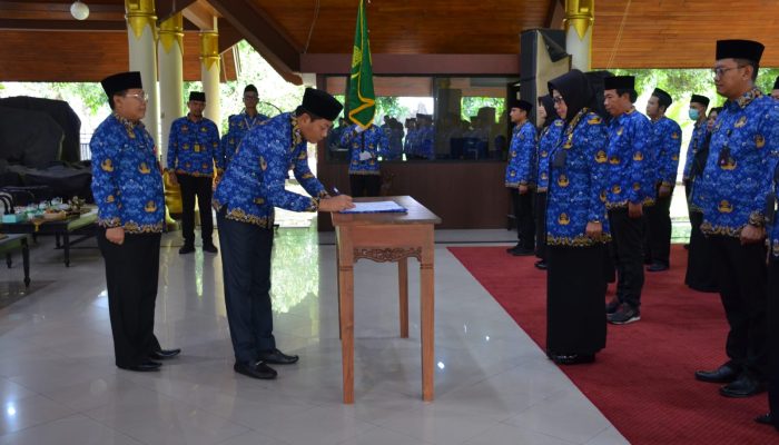 Plt. Bupati Sidoarjo Subandi Hadiri Pengukuhan Dewan Pengurus Korpri Kab.sidoarjo Masa Bakti 2024-2029