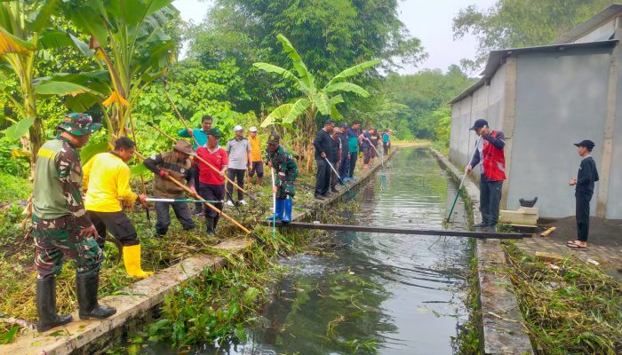Plt. Bupati Subandi Ajak Masyarakat Peduli Kebersihan Sungai