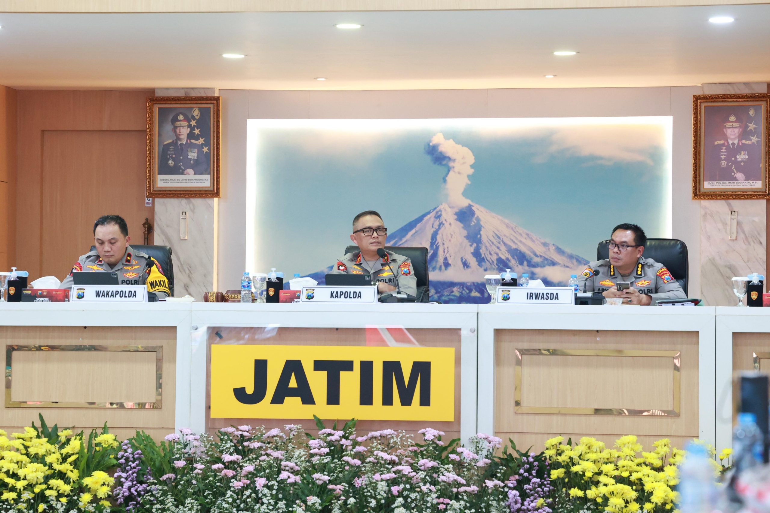 Anev Sitkamtibmas 2024, Kapolda Jatim Soroti Bencana Hidrometeorologi Hingga Aksi Premanisme Kelompok Oknum Pesilat