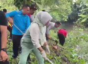 Camat Gedangan Ajak Bersih-Bersih Sungai Di Desa Keboan Sikep