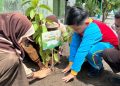 SD Al Muslim Peringati Gerakan Satu Juta Pohon dengan Tebar Kebermanfaatan