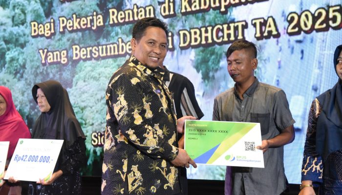 Pemkab Sidoarjo Cover Pekerja Rentan Dengan Bpjs Ketenagakerjaan