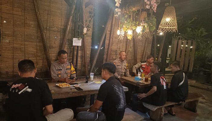 Kapolsek Krian Silaturahmi Dengan Ketua Pshw Ranting Krian, Tingkatkan Kerjasama