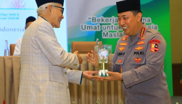Kapolri Tegaskan Rekrutmen Anggota Melalui Jalur Santri Jadi Program Prioritas