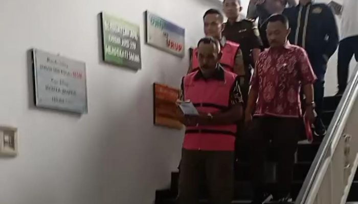 Kejari Sidoarjo Resmi Menahan Kades Sidokerto Buduran Sebagai Tersangka Dalam Perkara Jual Beli Tkd 