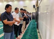 Polres Malang Gelar Salat Ghaib Untuk 3 Anggota Polri Yang Gugur Di Way Kanan