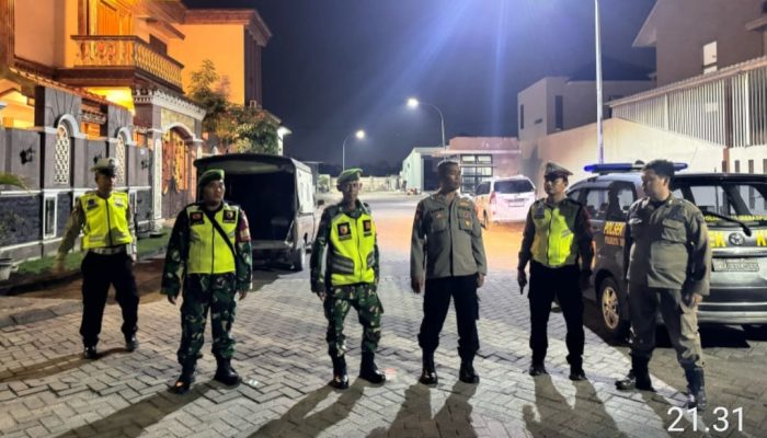 Patroli Tiga Pilar Krian Antisipasi Tindak Kejahatan, Sisir Rumah Kosong 