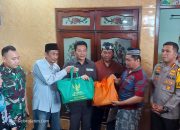 Bupati Sidoarjo Takziah Dan Serahkan Santunan Untuk Korban Longsor Pacet