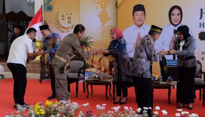Hari Pertama Setelah Libur Lebaran, Bupati Dan Wakil Bupati Sidoarjo Gelar Halal Bihalal Bersama Asn