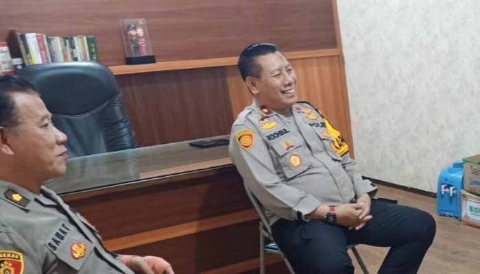 Kapolsek Taman Terima Kunjungan Silaturahmi Dan Halal Bihalal Sdn Wonocolo 1 