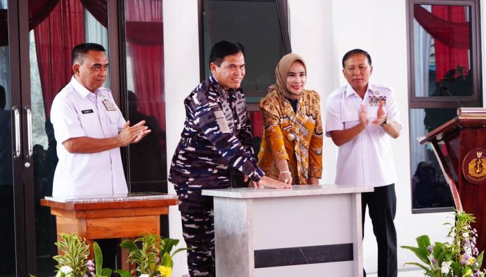 Wakil Bupati Sidoarjo Dan Kasal Resmikan Gedung Panti Asuhan Laksamana Muda Mas Pardi Di Candi