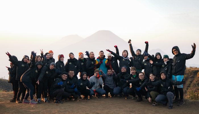 5 Alasan Outing Di Alam Terbuka Dapat Meningkatkan Produktivitas Tim Kantor