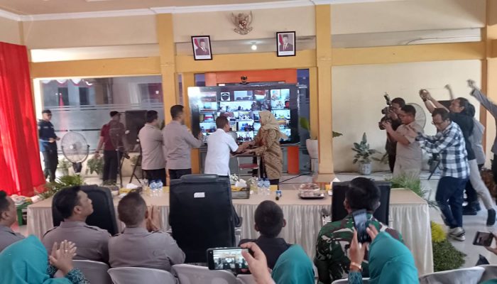 Launching Semeru Ktsm Dan Tot Polisi Penggerak Ketahanan Pangan: Sinergi Bhabinkamtibmas Se-Jatim Dorong Ketahanan Pangan Berkelanjutan