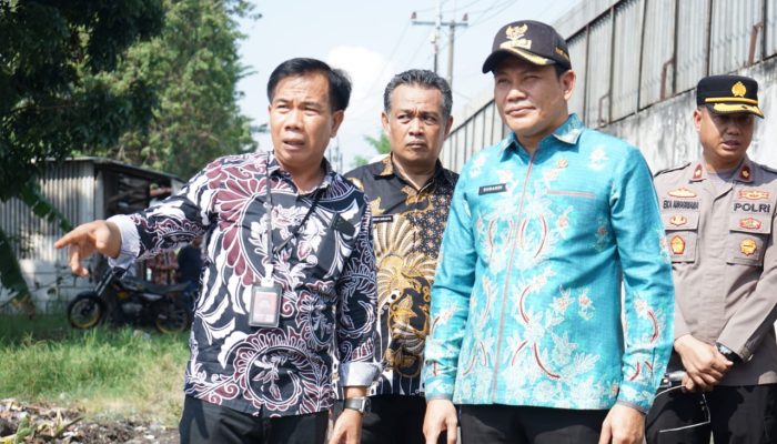 Dikeluhkan Warga, Pemkab Sidoarjo Gerak Cepat Ambil Alih Penanganan Tps3R Ngampelsari Sidoarjo
