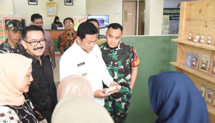 Sidak Rs Anwar Medika Balongbendo, Bupati Sidoarjo Pastikan Pelayanan Prima Dan Umumkan Kabar Gembira