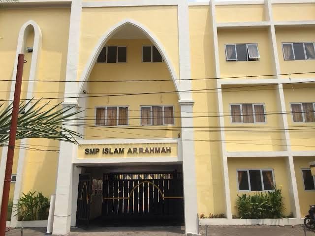 Kurikulum Islami dan Fasilitas Modern Jadi Sorotan di SMP Islam Ar Rahmah Jakarta Timur