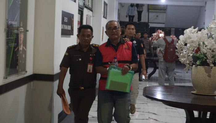 Breaking News : 4 Mantan Kepala Dinas P2Cktr Sidoarjo Jadi Tersangka Korupsi Rusunawa Tambaksawah, 2 Resmi Ditahan