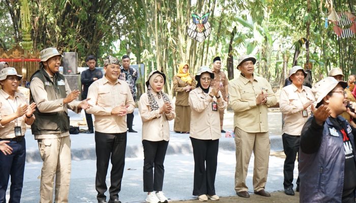 Peringati Han 2025, Bupati Subandi: Anak Adalah Aset Bangsa, Harus Dilindungi Di Dunia Nyata Dan Maya