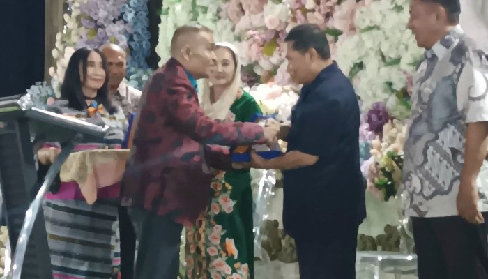 Pemkab Sidoarjo Hadiri Perayaan Natal Bersama Umat Kristiani 2025